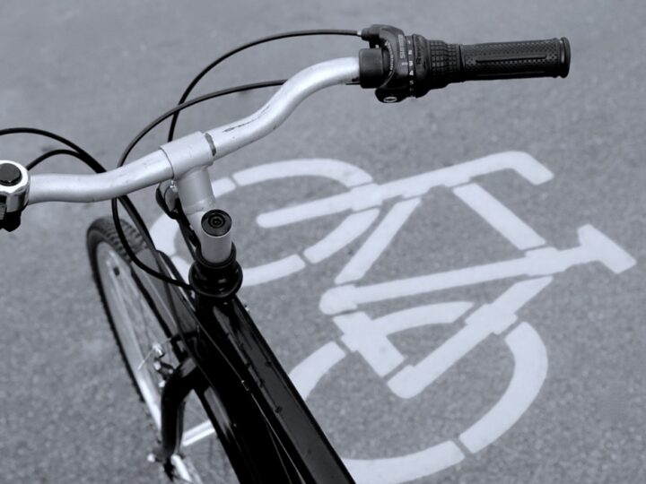Apel o bezpieczeństwo na drogach skierowany do rowerzystów po serii wypadków
