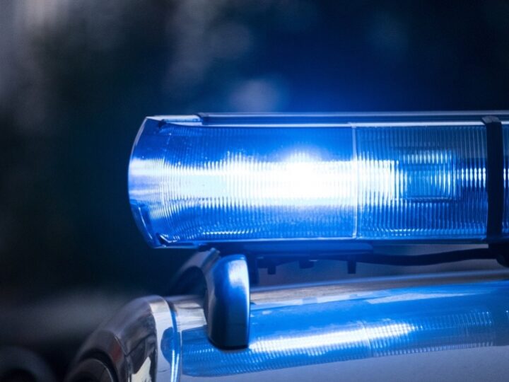 Policjant po służbie udaremnia kradzież w sklepie samoobsługowym w Pasłęku