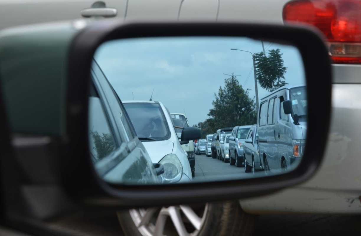 Kierujący BMW zapłaci 2500 zł kary i otrzyma 26 punktów karnych za niebezpieczną jazdę