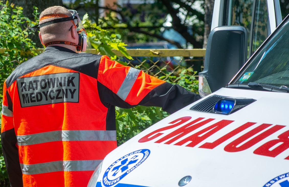 Leier przekazuje czwartą karetkę sanitarną do Szpitala Miejskiego w Elblągu